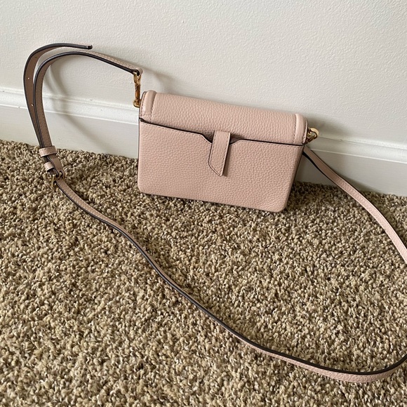 Michael Kors nude crossbody bag - Picture 3 of 6